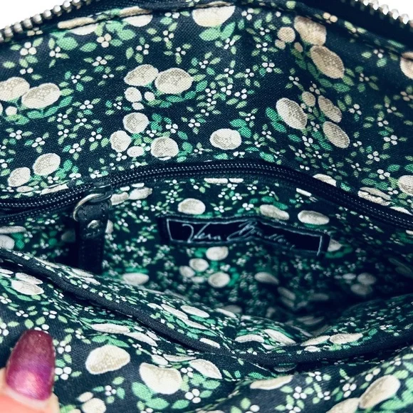 Vera Bradley Front Envelope Closure Cross Body Bag Black Quilted - Picture 6 of 11